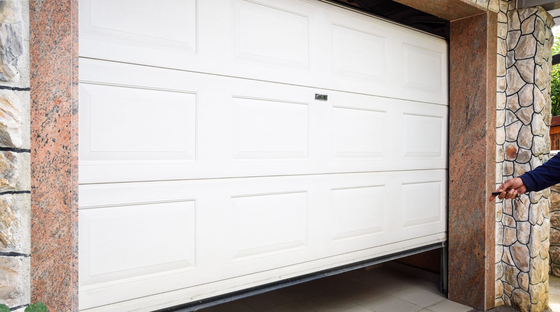 Garage Door Repair Service