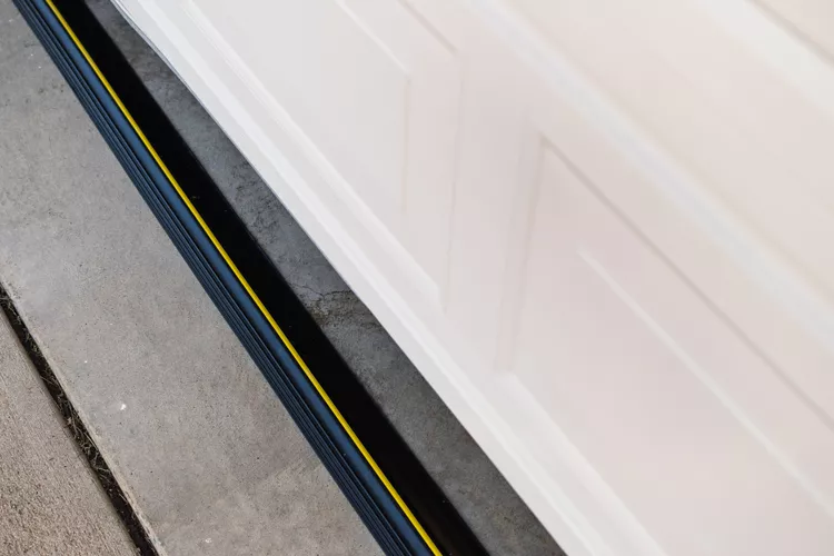 Garage Door Threshold Seal